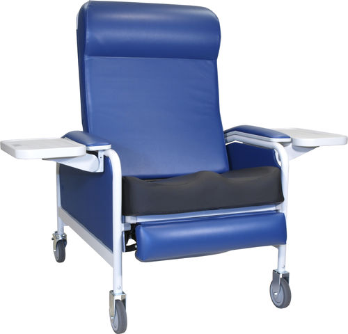 Neigbarer Ruhesessel - 529S - Winco Mfg., LLC - manuell / für Übergewichtige / für Senioren