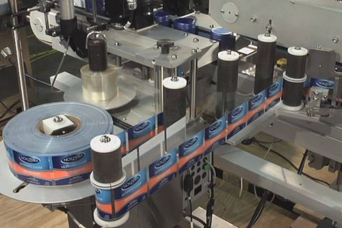 Etikettiersystem für die Pharmaindustrie - Cozzoli Machine Company