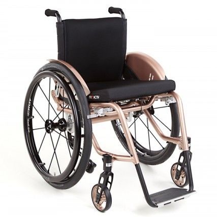 Manueller Rollstuhl - SPEEDY 4you Ergo - PRO ACTIV Reha-Technik - zur Nutzung im Freien / für den Innenbereich / mit Fußstütze