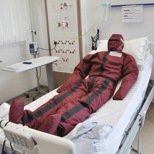 Trainingspuppe für Allgemeinpflege - TRA024 - Hospital Aids - Kunststoff / rot