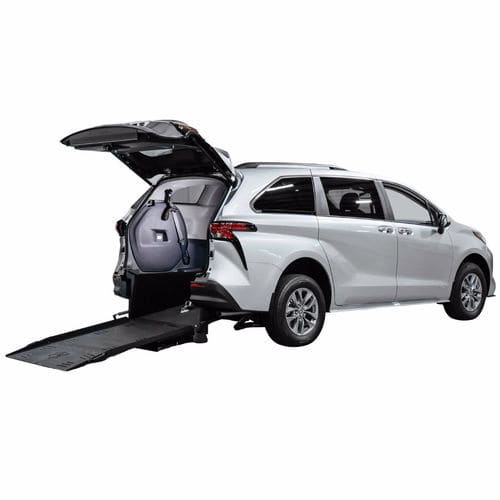 Fahrzeug für Personen mit eingeschränkter Mobilität / Großraumlimousine - 28819 - Freedom Motors USA - Benzin / elektrisch / rückwärtiger Eingang