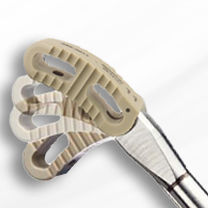 LWS-Zwischenwirbelimplantat - Rampart™ T - Spineology - transforaminaler Zugang