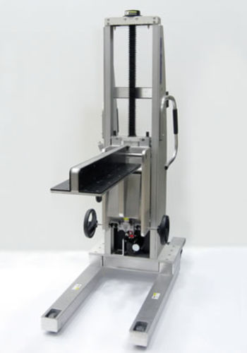 Plattformlift für pharmazeutische Materialien - Weiler Engineering - mobil