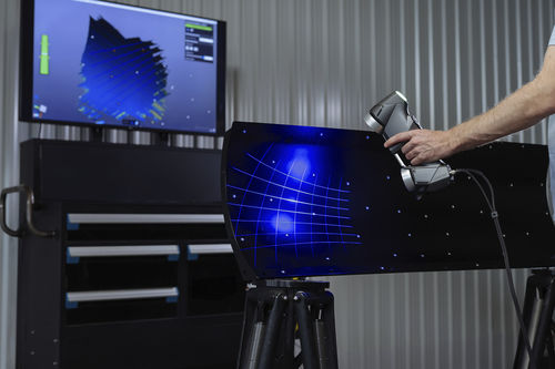 3D-Scanner / für die medizinische Industrie - HandySCAN 3D|SILVER series - Creaform - Handgerät