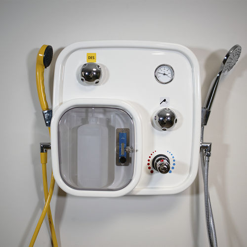 Duschpaneel mit Desinfektion - BEKA Hospitec