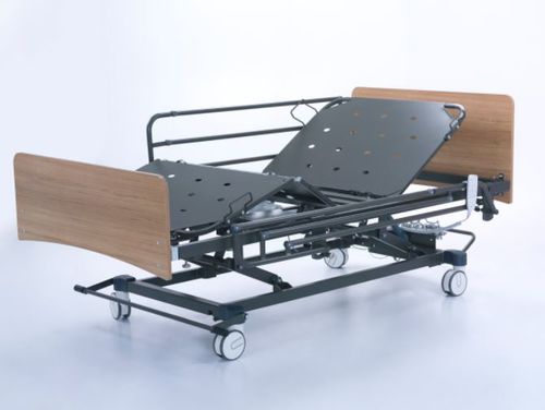 Krankenhausbett - 4000 - Equa OÜ - elektrisch / höhenverstellbar / auf Rollen