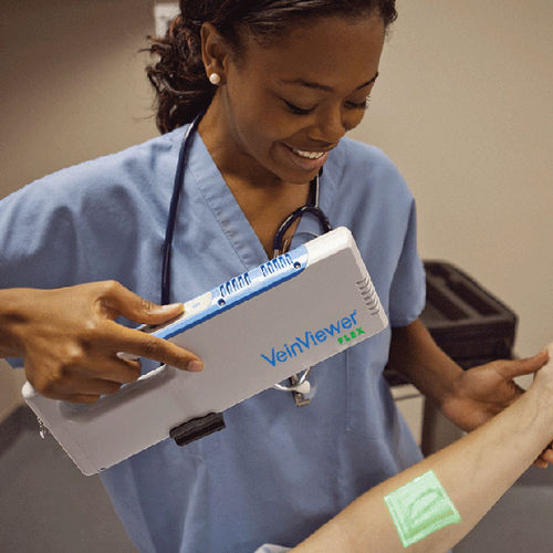 Projektions-Venensucher - VeinViewer® Flex - Christie Medical - Nahinfrarot / Venenpunktion / Handgerät