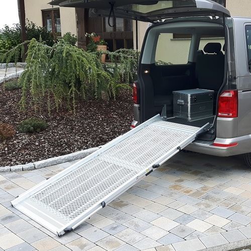 Zugangsrampe für Autos - Mariani Lift System - fahrzeugmontiert / tragbar / klappbar