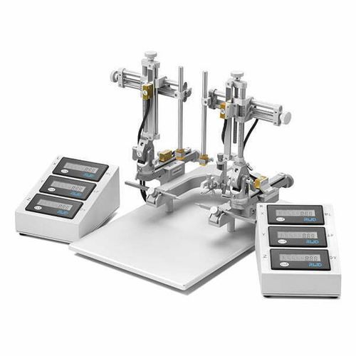 Stereotaktischer Rahmen für Labor / für Nagetiere - 68U026 - UNO Life Science Solutions - Tisch / digital / 2 Türme
