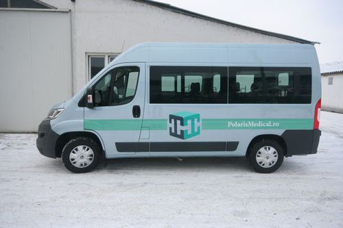 Fahrzeug für Personen mit eingeschränkter Mobilität / Kastenwagen - DELTAMED SRL - rückwärtiger Eingang