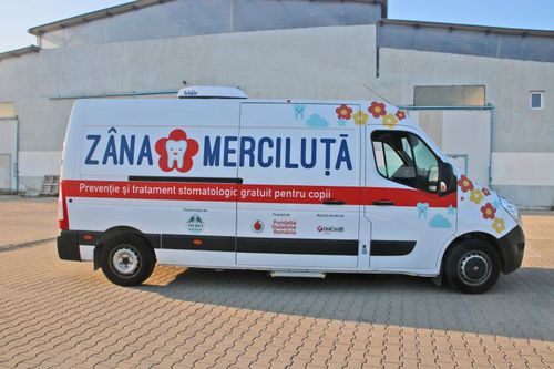 Mobile Krankenstation / Dentalbehandlungen - DELTAMED SRL - Transporter