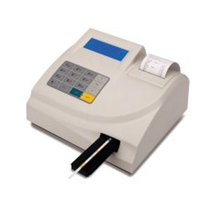 Urin-Analysegerät / POC - XUA-150 - Xindray Medical - Tisch