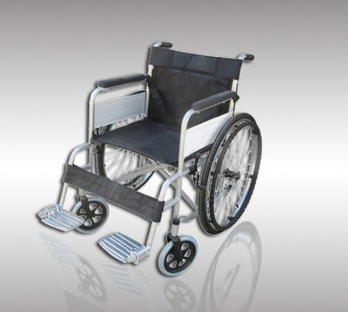 Manueller Rollstuhl - 9001 - HYZMED Medical - Offroader / zusammenklappbar / mit Fußstütze