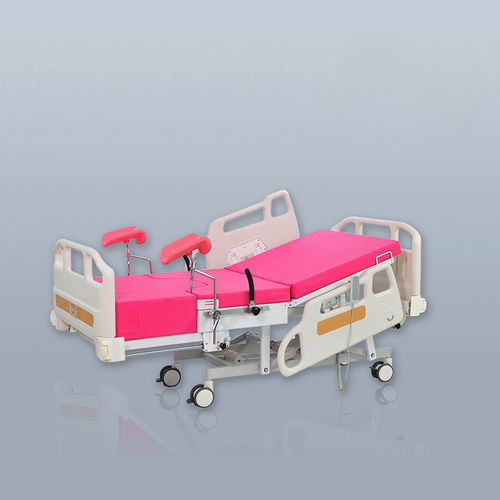 Bett für Entbindungen - A-24-1 PRO - HYZMED Medical - elektrisch / auf Rollen / dreiteilig