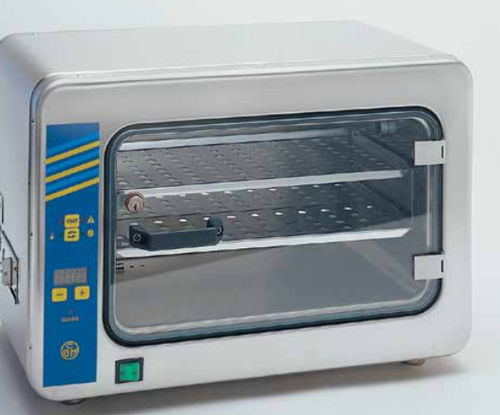 Labor-Inkubator / mit natürlicher Konvektion - 2429/V - C.B.M. - Tisch / 1 Tür / beheizt