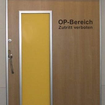 Strahlenschutztür - CLEAN K1-A Pb - KOS Spezialtüren GmbH - für Krankenhaus / einflügelig / Aluminium