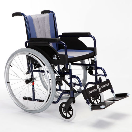 Manueller Rollstuhl - 708 D - Vermeiren Medical Equipment - zur Nutzung im Freien / mit Fußstütze / schwarz
