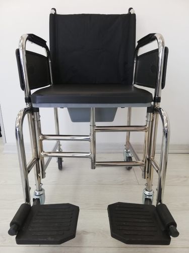 Manueller Rollstuhl - ML-0525-002 - Beyazgrup Sağlık Ürünleri İmalat San.Ve - für den Innenbereich / Toiletten / zusammenklappbar
