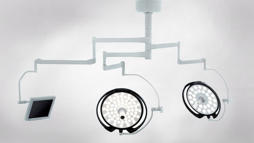 Deckenmontierte OP-Leuchte - CL-620 CM - Üzümcü Hospital Equipment - LED / mit 3 Armen / 96