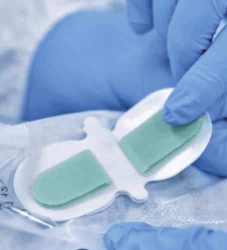 Fixierung für Intravenös-Katheter - Polarseal Tapes & Conversions Ltd - für Urindrainagekatheter / für Endotrachealtubus / für Wunddrainagekatheter