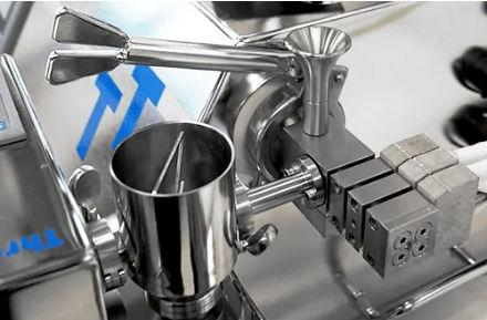 Beschicker für die Pharmaindustrie - SIDE - Three-Tec GmbH - für Granulat / für Pulver