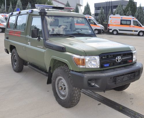 Allrad-Ambulanz - Toyota Land Cruiser - eos ambulance - 4-Tragen / mit Sauerstofftherapie