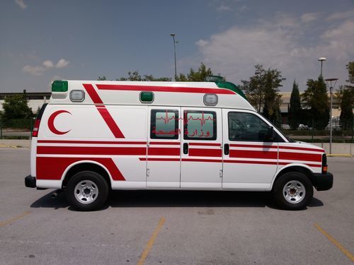Ambulanz Typ II - GMC Savana - eos ambulance - 4-Tragen / mit Sauerstofftherapie / Benzin