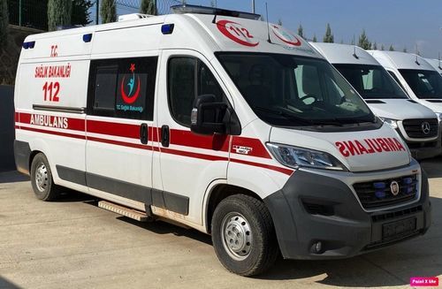 4-Tragen-Ambulanz - Fiat Ducato - eos ambulance - mit Sauerstofftherapie / Diesel / mechanisch