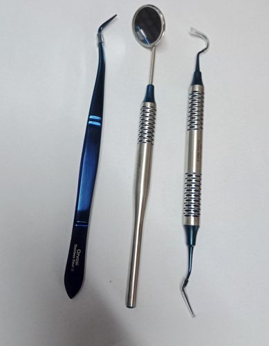 Instrumentenset / zahnmedizinische Prophylaxe - Orvosi instruments