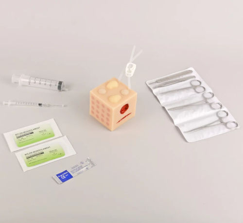 Trainingssimulator - MultiSkills MedCube - MedEduQuest. - für Injektionen / für intravenöse Injektion / für intramuskuläre Injektion