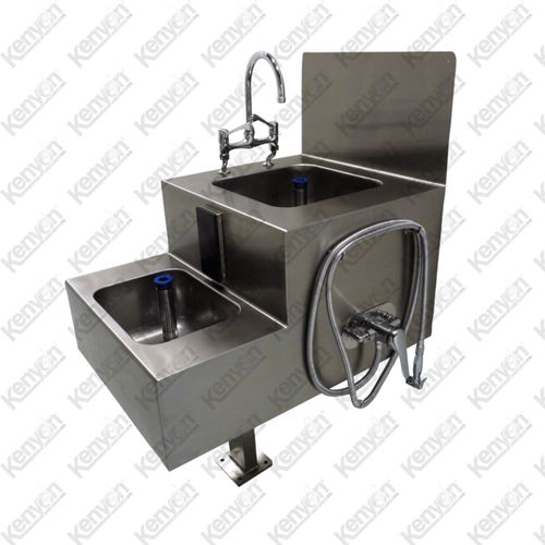 Spüle zur Leichenfixierung / Edelstahl - Mortuaryequipment.net