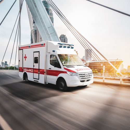 Ambulanz für Intensivpflege - RN INDUSTRY - mit Kofferaufbau / Typ B / Diesel