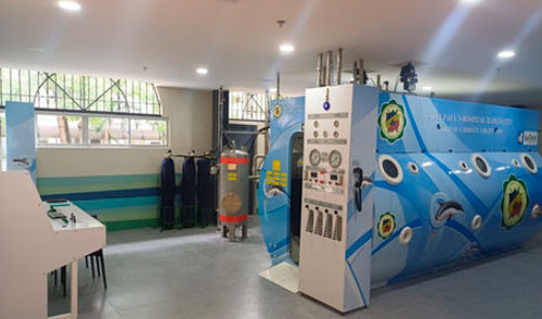 Sauerstofftherapie-Überdruckkabine - OMEGA 8 - Barotech - mehrere Plätze