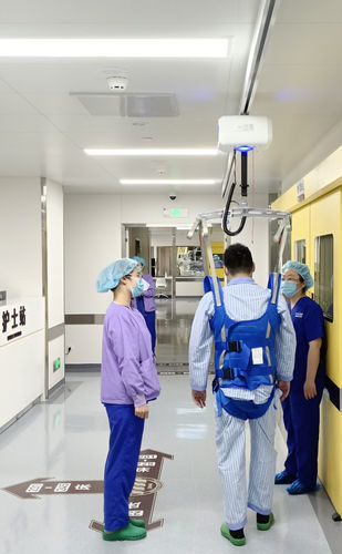 Batteriebetriebener Patientenlifter - CL100 series - Shanghai Meddo Medical Devices Co., Ltd. - deckenmontiert / höhenverstellbar / selbsttragend
