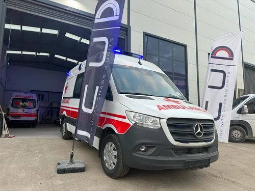 Infektionsambulanz - Mercedes Sprinter  - ICU AUTOMOTIVE IMPORT EXPORT AND CONSULTING. - für Krankenwagen / Traumatologie / zur Isolierung