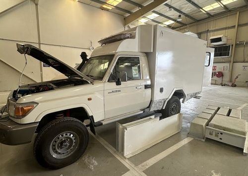 Ambulanz für Intensivpflege - Toyota Land Cruiser - ICU AUTOMOTIVE IMPORT EXPORT AND CONSULTING. - mit Kofferaufbau / Typ A / Typ C