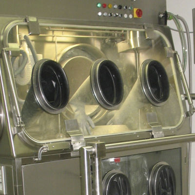 Trocknungs-Isolator - ART GmbH Anlagenbau Reinraum Technik - zum Entleeren von Fässern / ISO Klasse 5 / für giftige Produkte