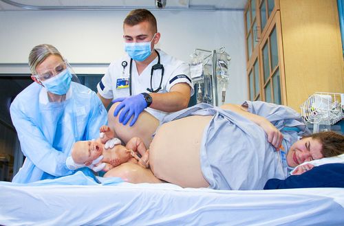 Simulator für Entbindungen - Avbirth  - AVKIN - für Entbindungen / für Allgemeinpflege / weiblich