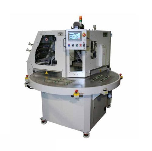 Automatische Verpackungsmaschine - QUIROSA, S.A - auf Rollen / Medikamente / Blister