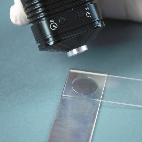 Medizinischer Montagekleber / für Metall - UV17Med - Master Bond - für Glas / für Kunststoff / biokompatibel
