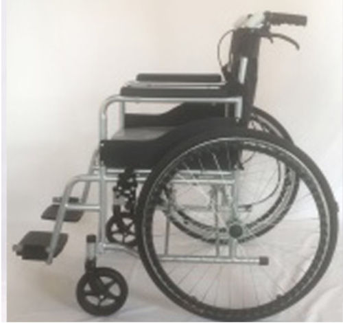 Manueller Rollstuhl - Tianjin Kangli Medical Instrument - zur Nutzung im Freien / für den Innenbereich / mit Fußstütze