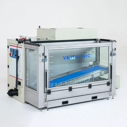 Veterinär-Laufband / Unterwasser - Up - VETTRONIC s.r.o. - für Hunde / schräg / Sanftanlauf