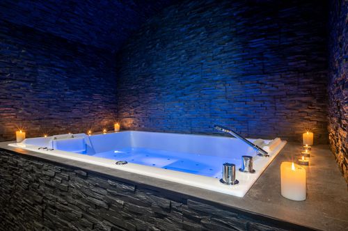 Doppelsitzer-Kurbadewanne - DUOLINE - Preti - auf Einbau / mit Chromatherapie-Lampen
