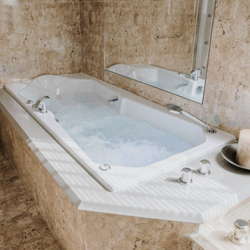 Einsitzer-Kurbadewanne - THALASSO PRO 170 - Preti - auf Einbau / mit Chromatherapie-Lampen