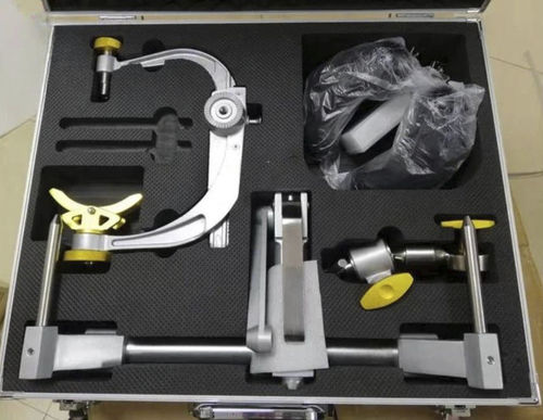 Schädelklemme für Neurochirurgie - BI-001595 - Bisons International - für Kraniotomie / für Kinder