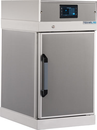 Laborkühlschrank - LP670 NFP - Teknaline Srl - vertikal / 1 Tür / mit Abtauautomatik