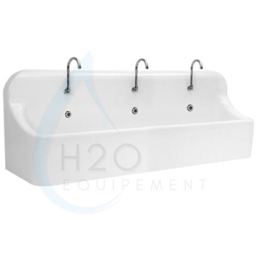 Waschbecken für OP / 3 Arbeitsplätze - SURG 3 - H2O Equipement - Polyester / Kniebedienung / mit aseptischer Beschichtung
