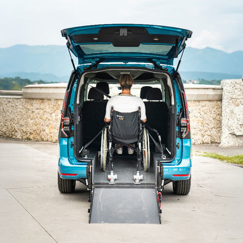 Fahrzeug für Personen mit eingeschränkter Mobilität / Kastenwagen - Taxi Conversion - ORION SRL - rückwärtiger Eingang