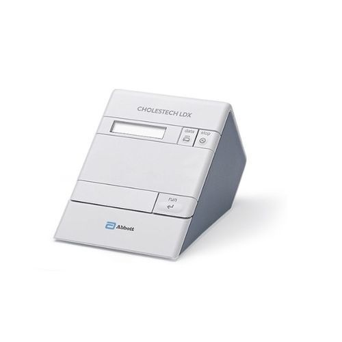 Automatisiertes POC-Analysegerät - CHOLESTECH LDX™ - Abbott - für kardiovaskuläre Erkrankungen / für Ausbildung / Cholesterin