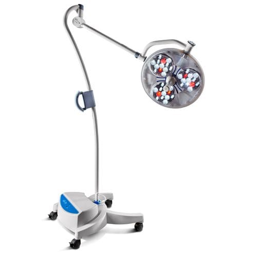 Mobile OP-Leuchte - Astramax - Brandon Medical - LED / mit Bedienfeld